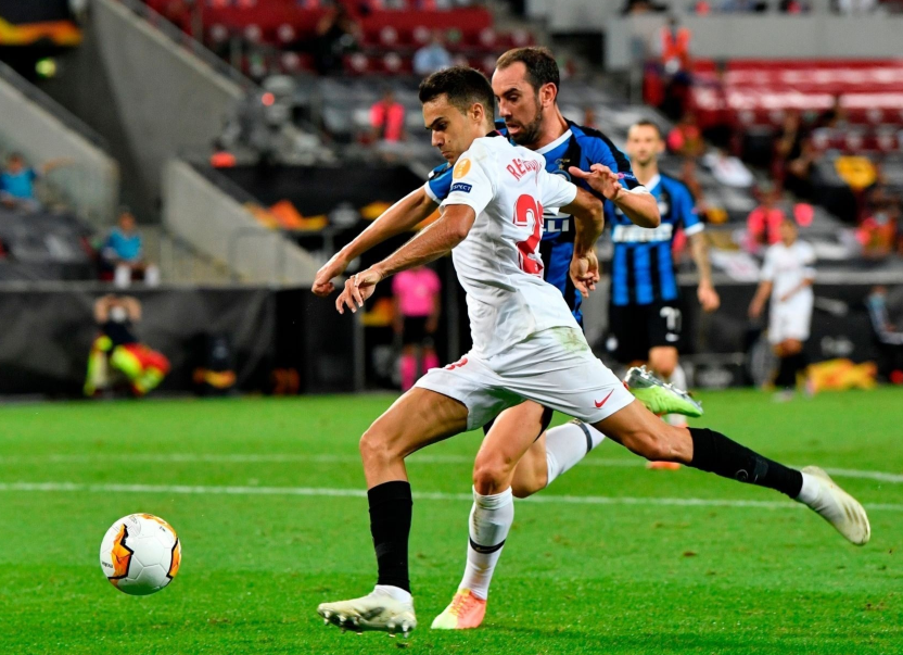 清晨突围战来临；塞维利亚围绕意甲遗憾出局；压力陡增；球探报告显示潜力的简单介绍